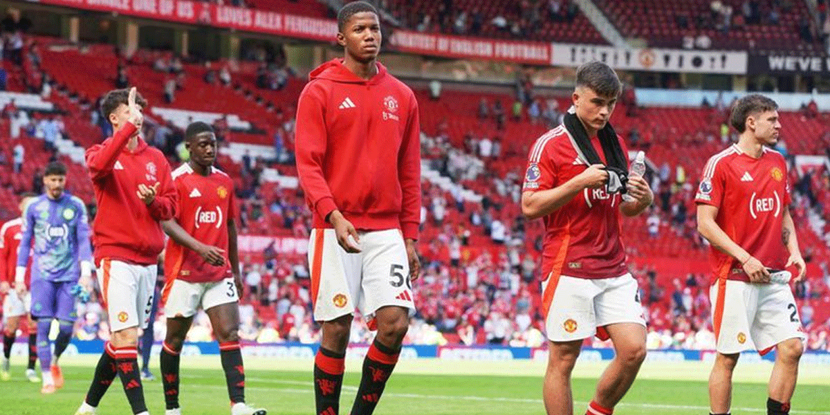 Manchester United Siapkan Perombakan Besar, 10 Pemain di Ambang Pintu Keluar