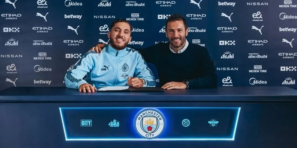 Manchester City Resmi Rekrut Rayan Cherki dari Lyon