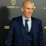 Tawaran Menggiurkan Ditolak! Zidane Tegas Tolak MU dan Chelsea