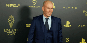 Tawaran Menggiurkan Ditolak! Zidane Tegas Tolak MU dan Chelsea