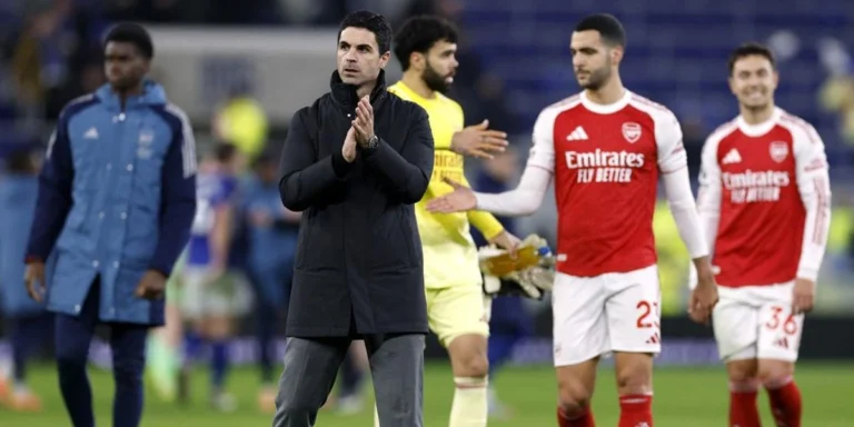 Arsenal di Puncak Saat Natal: Sejarah yang Harus Diwaspadai