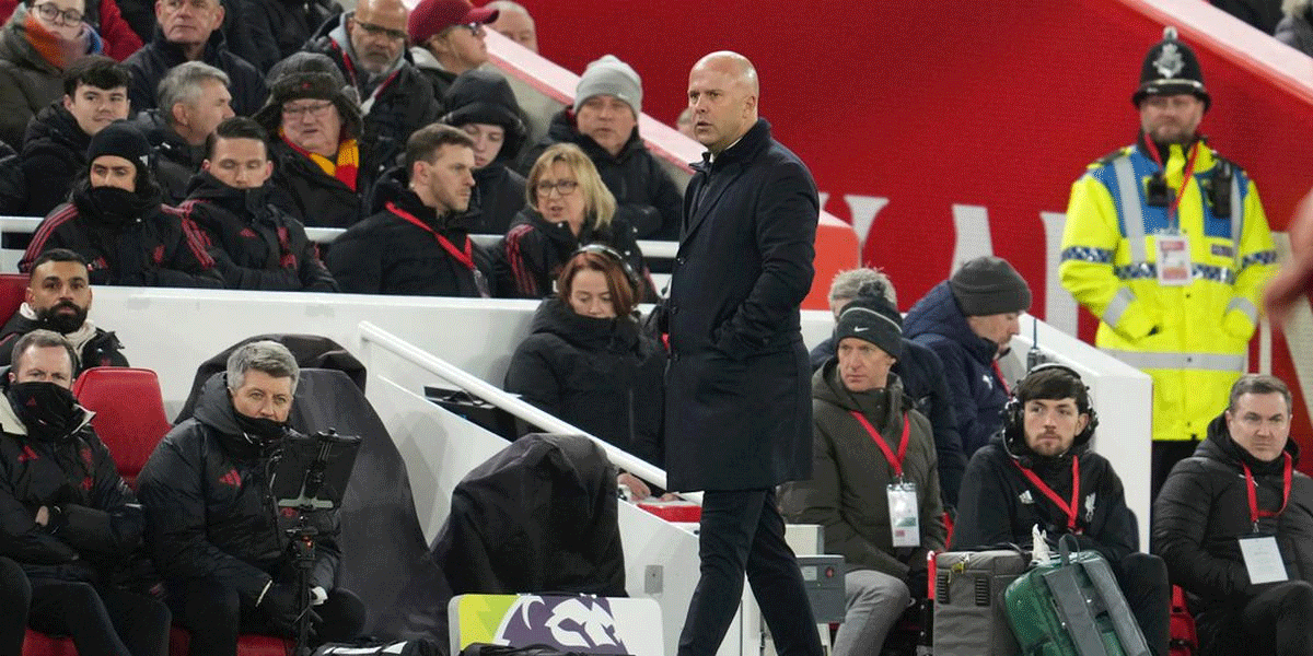 Arne Slot Sebut Musim Ini Pertarungan Konstan Liverpool