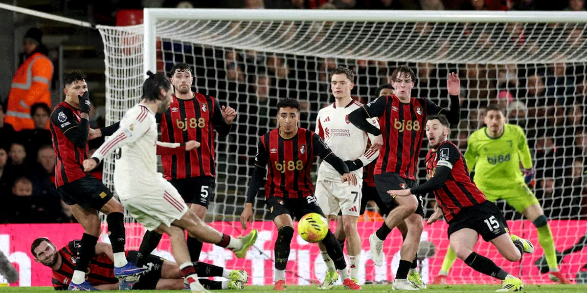 Blunder Van Dijk Jadi Penyebab Liverpool Tersungkur di Vitality Stadium